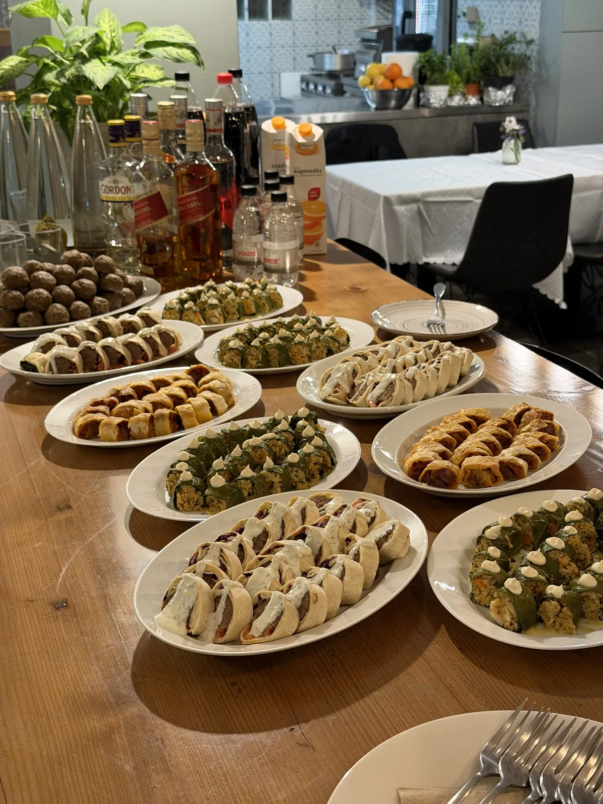 We manage your Birthday or Business Dinner
